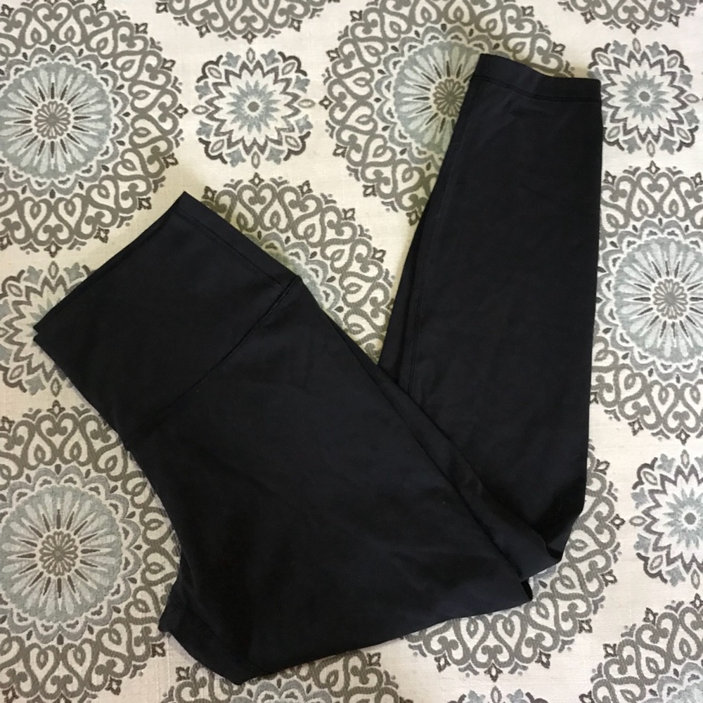 Lululemon | Cropped Black Leggings